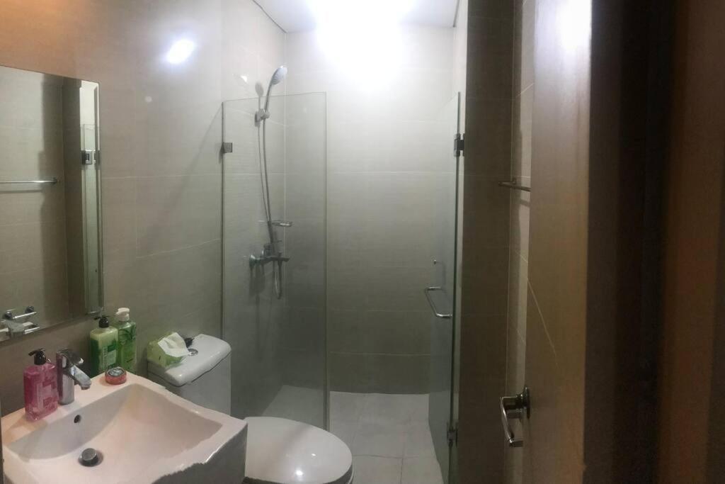Lovely 2 Bed Room Condo Infront Of Naia Terminal 3 Manila Ngoại thất bức ảnh