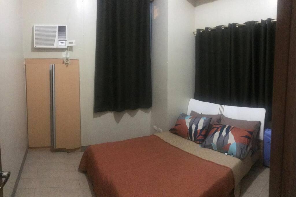 Lovely 2 Bed Room Condo Infront Of Naia Terminal 3 Manila Ngoại thất bức ảnh