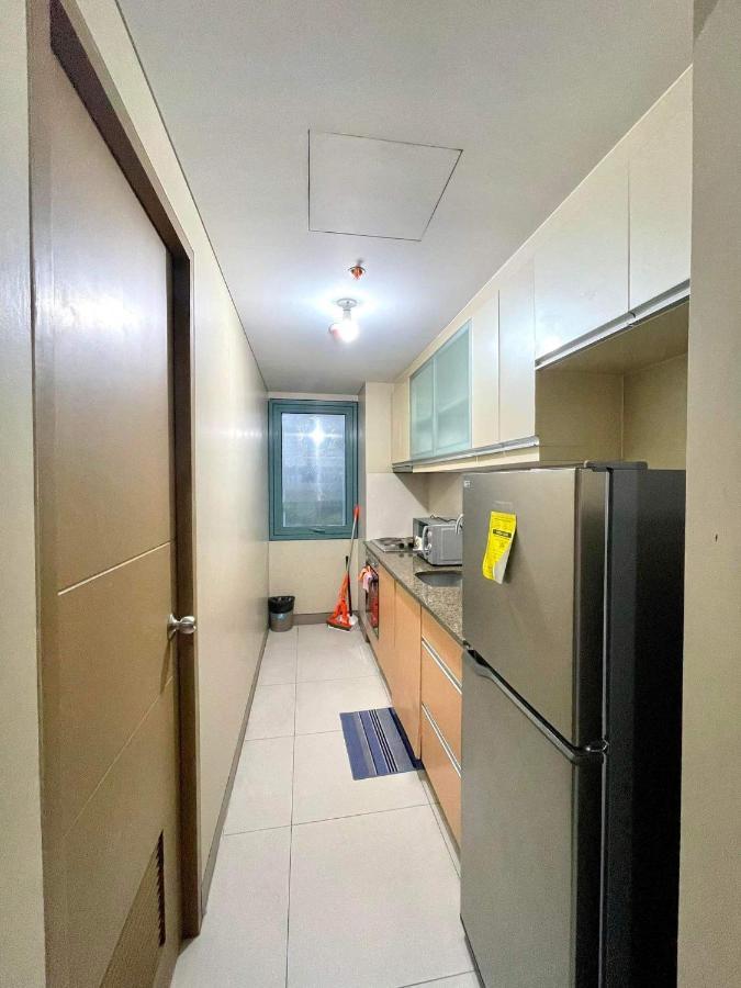 Lovely 2 Bed Room Condo Infront Of Naia Terminal 3 Manila Ngoại thất bức ảnh